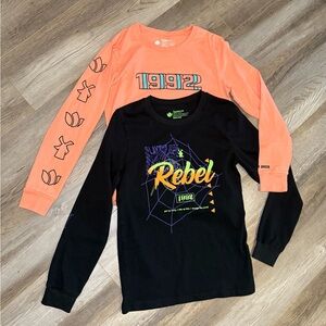 Dutch Bros Lot of 2 Long Sleeve Shirts - Medium